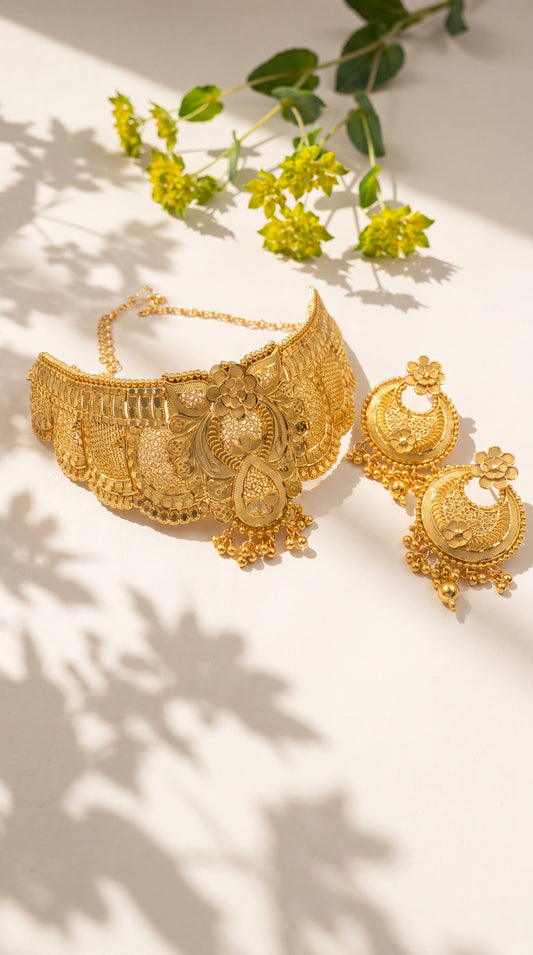 Suvarnaprabha Leaf Choker Set